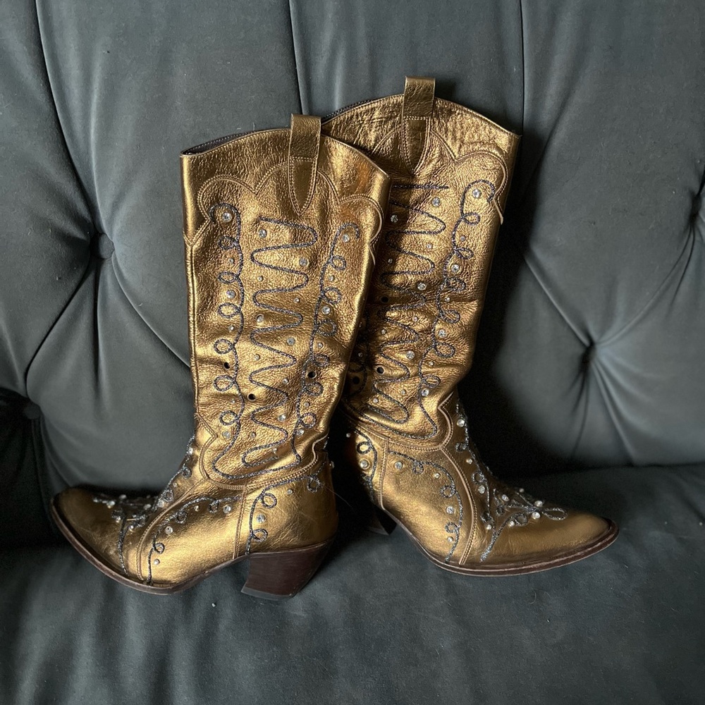 Geox Gold Cowboy Boots!